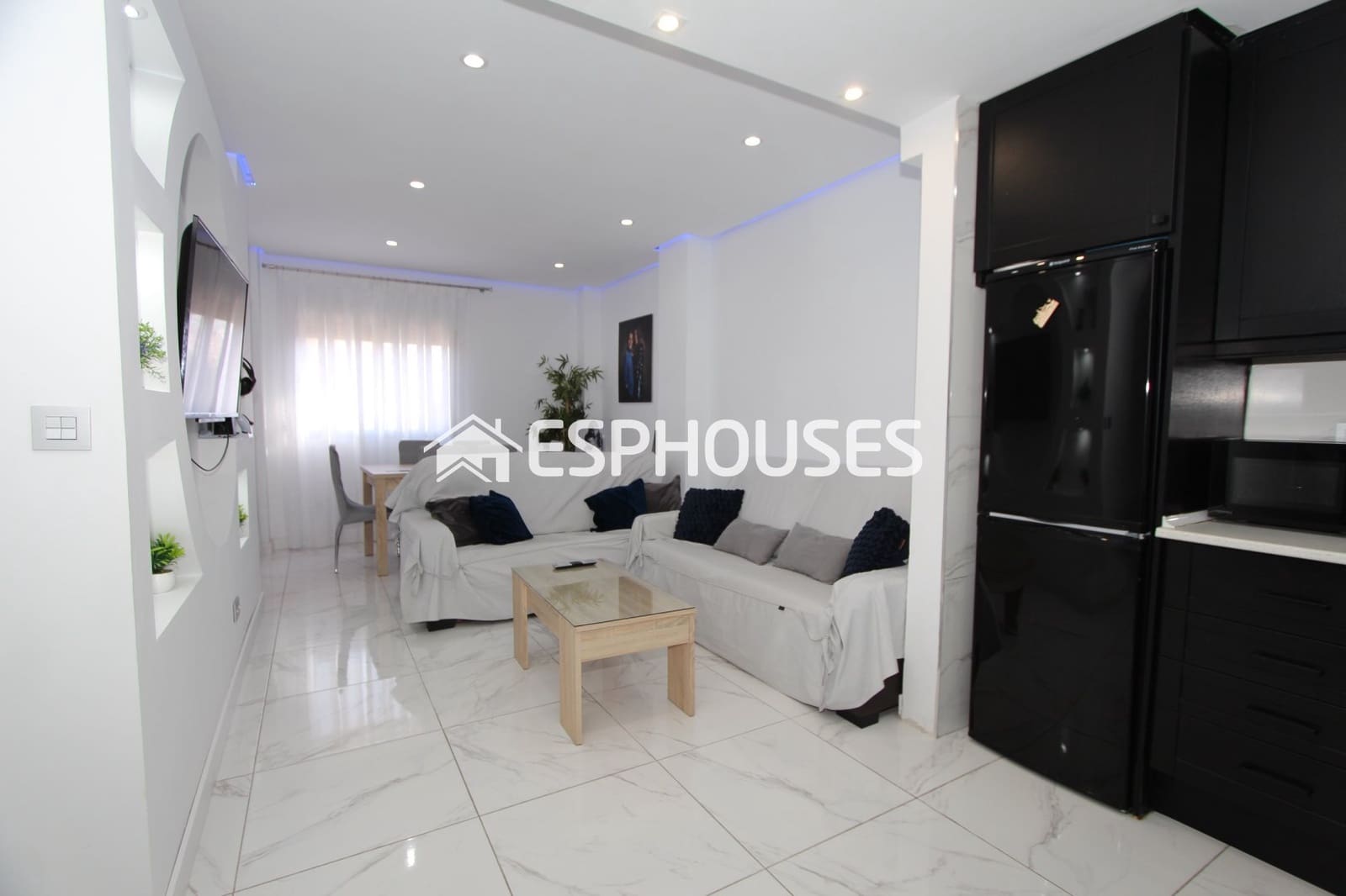 2 quarto Apartamento para venda em Guardamar del Segura com piscina - 198 000 € (Ref: 10106533)