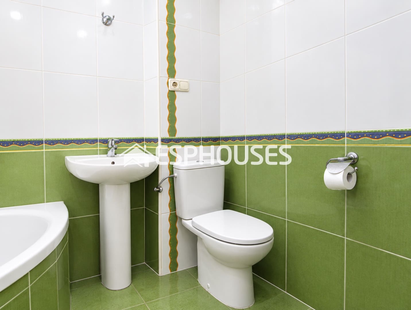 4 soveværelse Lejlighed til salg i Guardamar del Segura med garage - € 245.990 (Ref: 10110319)