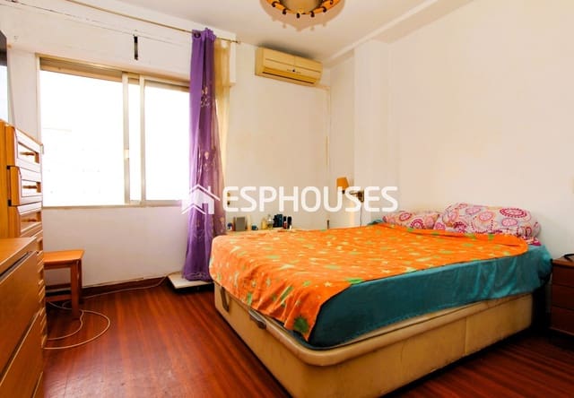 4 soveværelse Lejlighed til salg i Zona Pueblo, Guardamar del Segura med garage - € 245.990 (Ref: 10110319)