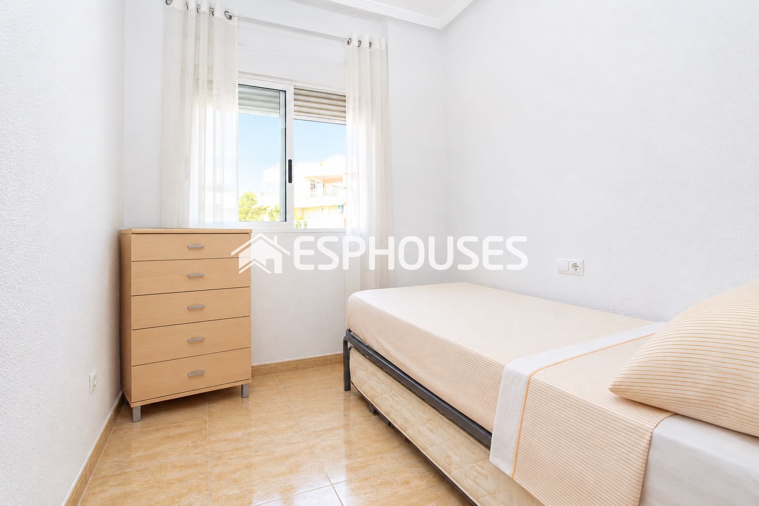 3 soveværelse Lejlighed til salg i Guardamar del Segura med swimmingpool garage - € 209.000 (Ref: 10110320)