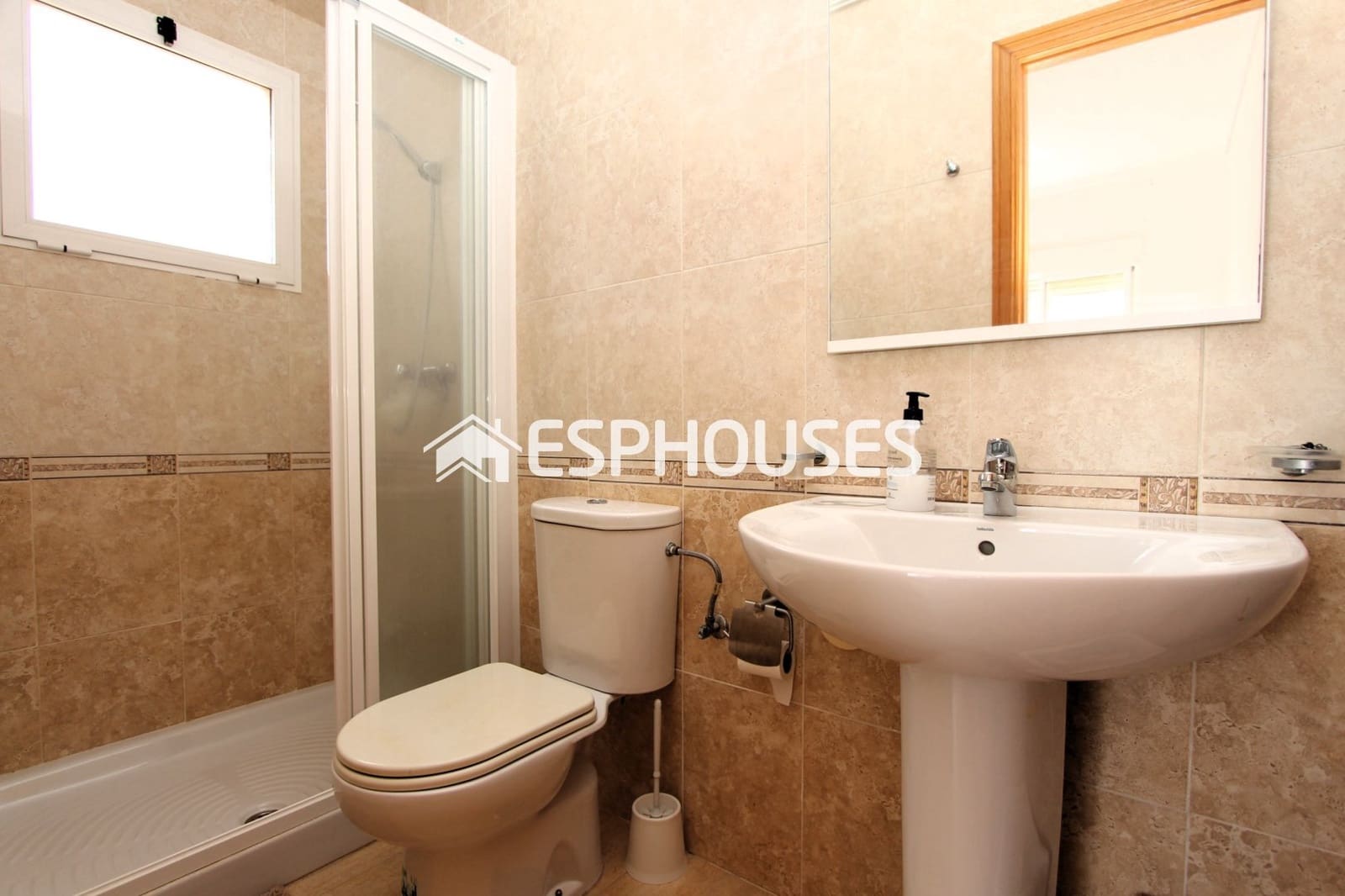 3 soveværelse Lejlighed til salg i Guardamar del Segura med swimmingpool garage - € 209.000 (Ref: 10110320)