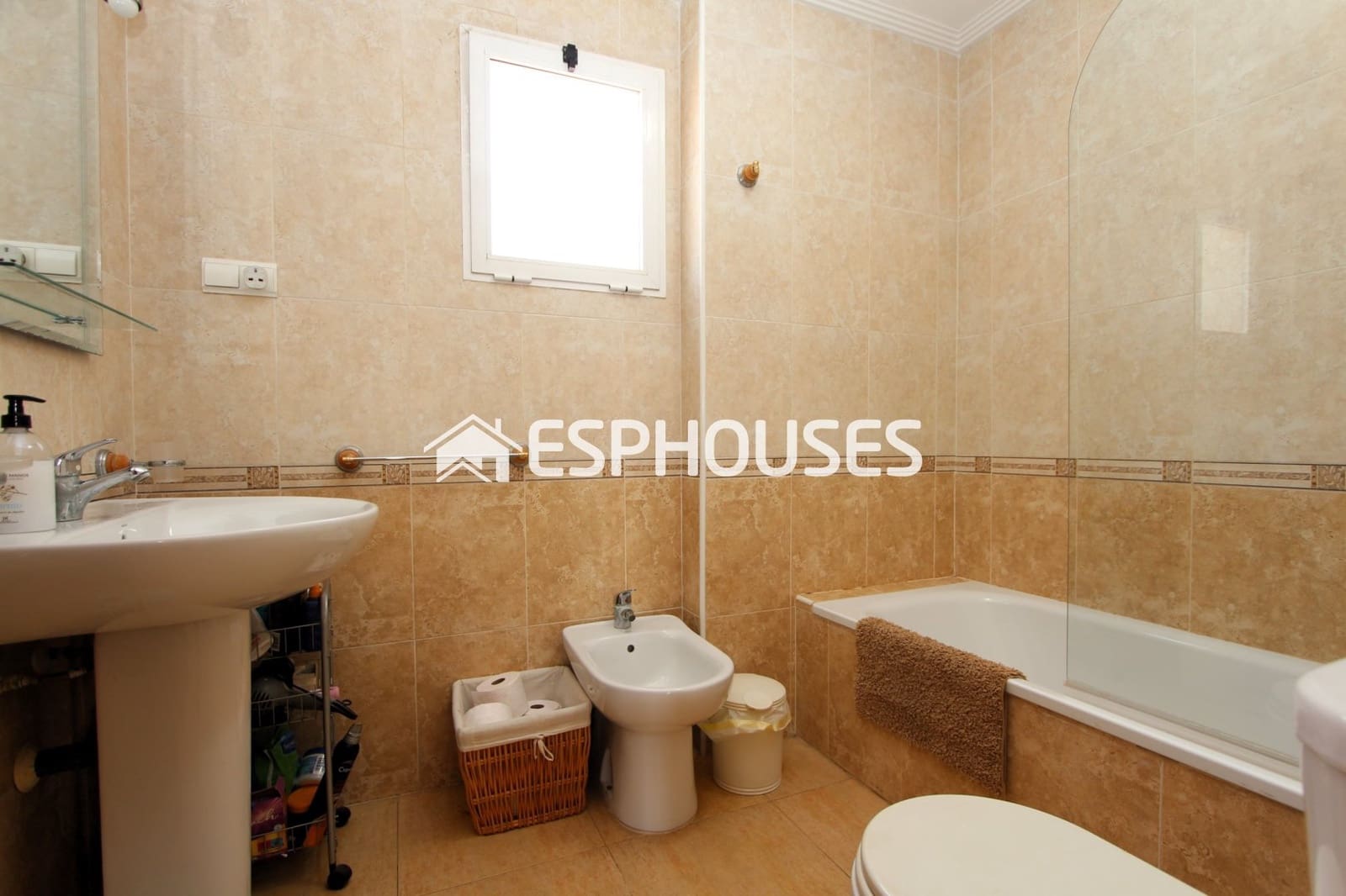 3 soveværelse Lejlighed til salg i Guardamar del Segura med swimmingpool garage - € 209.000 (Ref: 10110320)