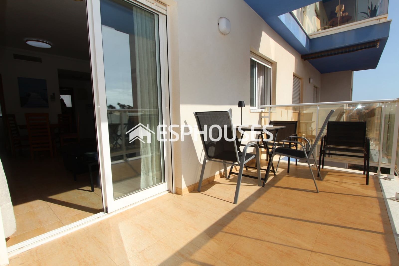 3 soveværelse Lejlighed til salg i Guardamar del Segura med swimmingpool garage - € 209.000 (Ref: 10110320)