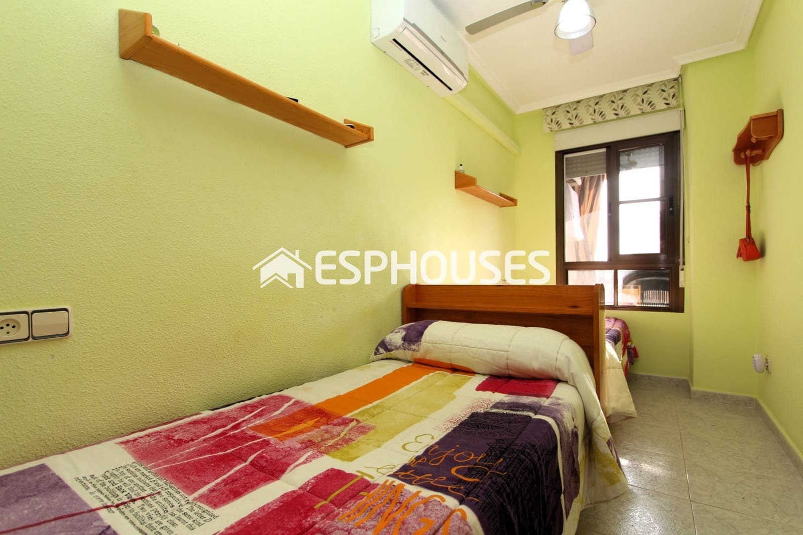 2 quarto Apartamento para venda em Guardamar del Segura com piscina garagem - 200 000 € (Ref: 10113500)