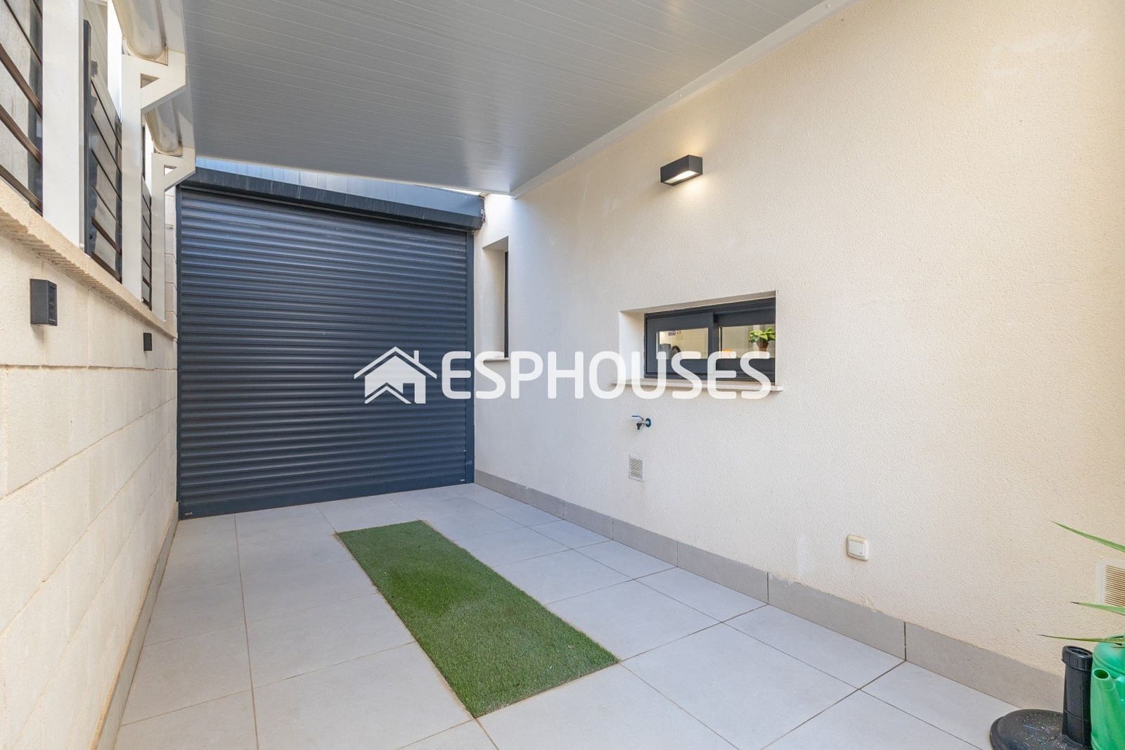 4 sypialnia Dom na sprzedaż w Guardamar del Segura z basenem - 760 000 € (Ref: 10117480)