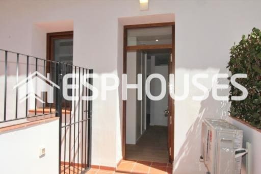 2 bedroom Apartment for sale in Altea with garage - € 449,000 (Ref: 10127296)