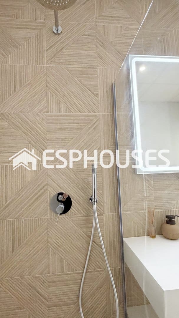 2 bedroom Apartment for sale in Altea with garage - € 449,000 (Ref: 10127296)