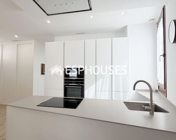 2 soverom Leilighet til salgs i Altea med garasje - € 449 000 (Ref: 10127296)