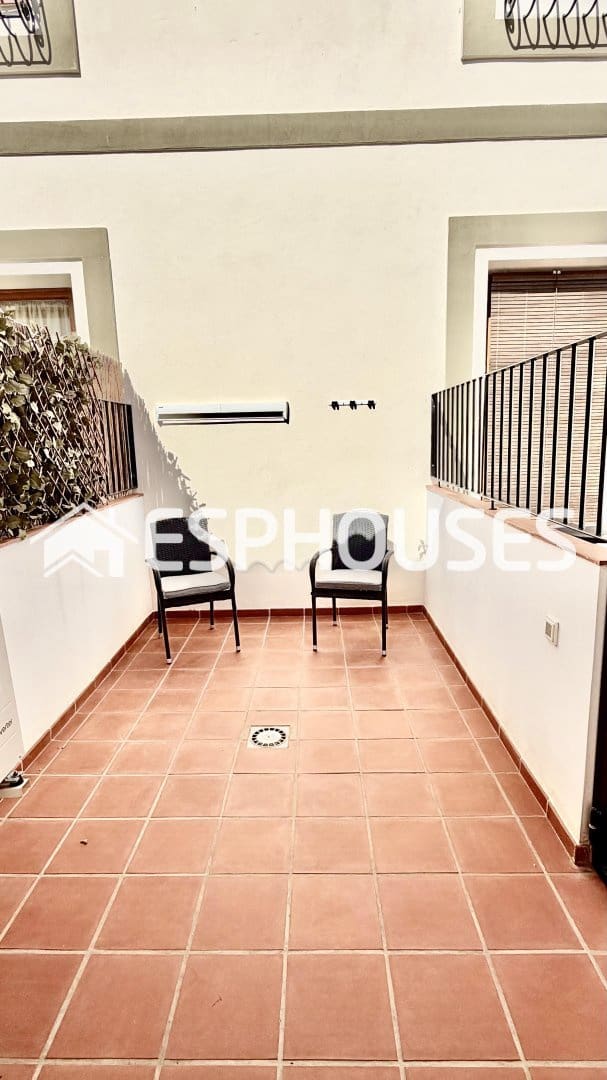 2 bedroom Apartment for sale in Altea with garage - € 449,000 (Ref: 10127296)