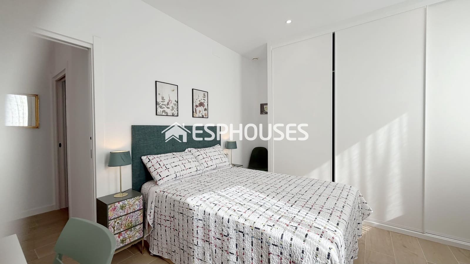 2 bedroom Apartment for sale in Altea with garage - € 449,000 (Ref: 10127296)