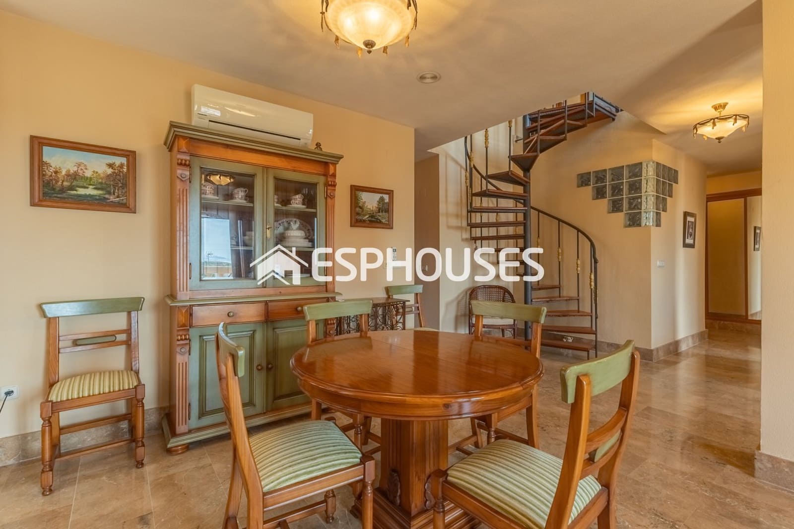 3 soveværelse Penthouse til salg i El Moncayo med swimmingpool garage - € 549.000 (Ref: 10135092)