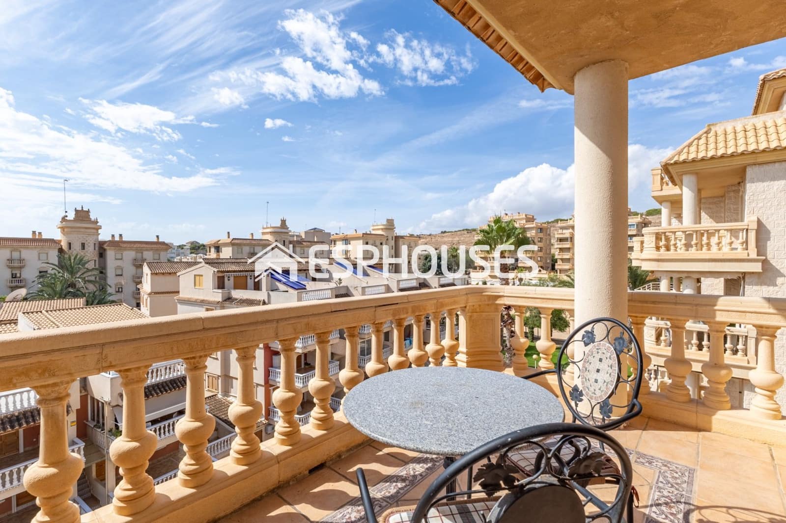 3 soveværelse Penthouse til salg i El Moncayo med swimmingpool garage - € 549.000 (Ref: 10135092)