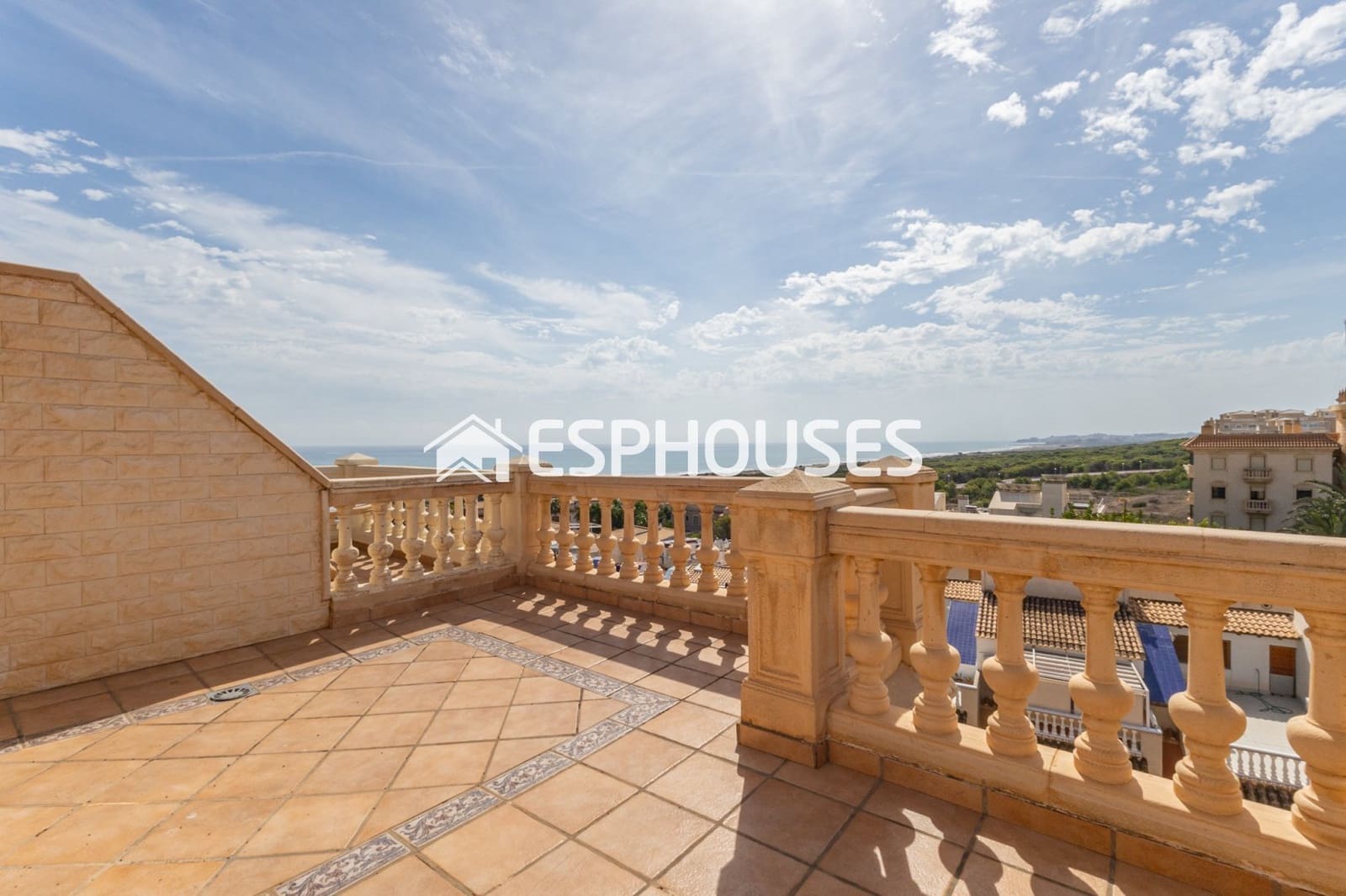 3 soveværelse Penthouse til salg i El Moncayo med swimmingpool garage - € 549.000 (Ref: 10135092)