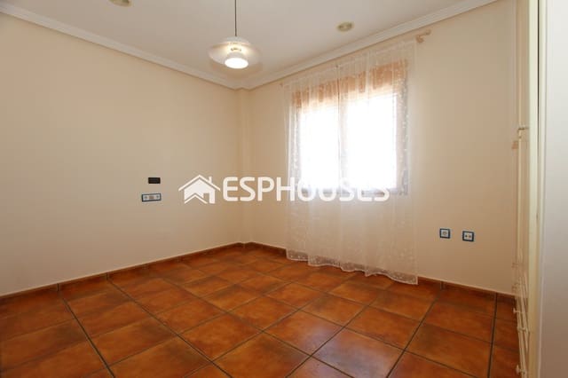 3 soverom Villa til salgs i San Fulgencio med svømmebasseng garasje - € 797 000 (Ref: 10155505)