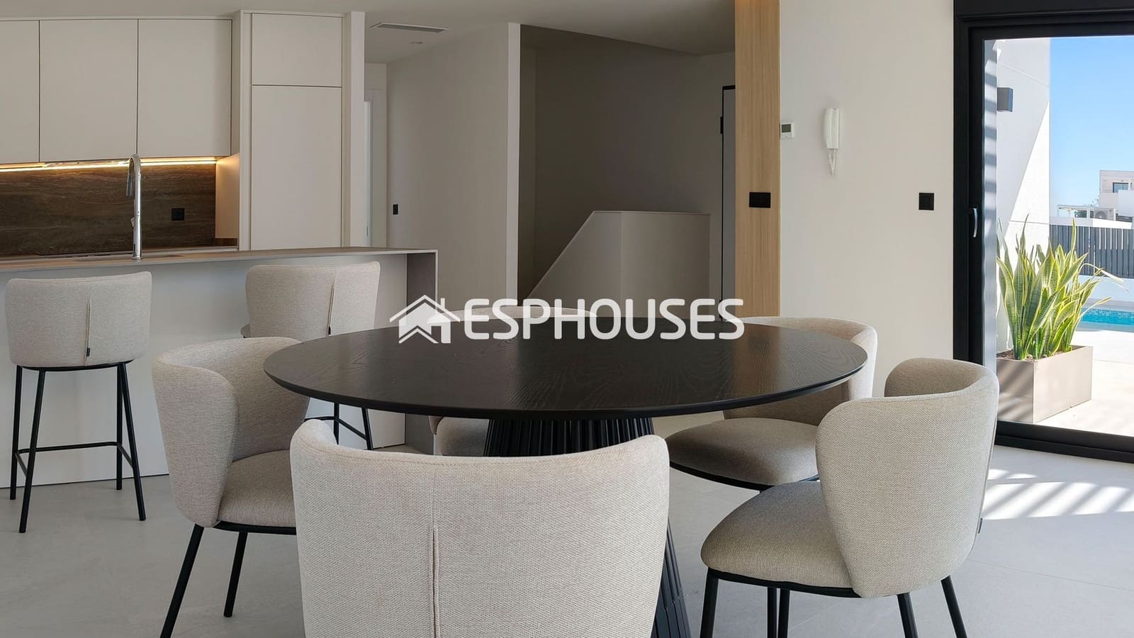 4 sovrum Villa till salu i Ciudad Quesada med pool garage - 810 500 € (Ref: 10160070)