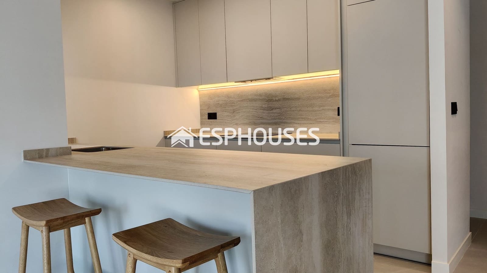 4 slaapkamer Villa te koop in Ciudad Quesada met zwembad garage - € 819.500 (Ref: 10160232)