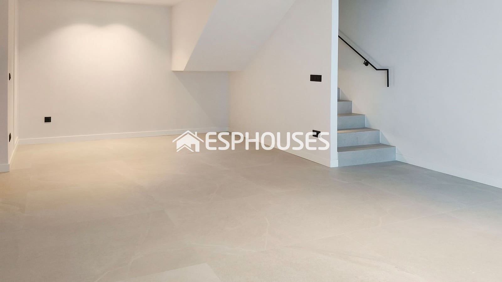 4 slaapkamer Villa te koop in Ciudad Quesada met zwembad garage - € 819.500 (Ref: 10160232)