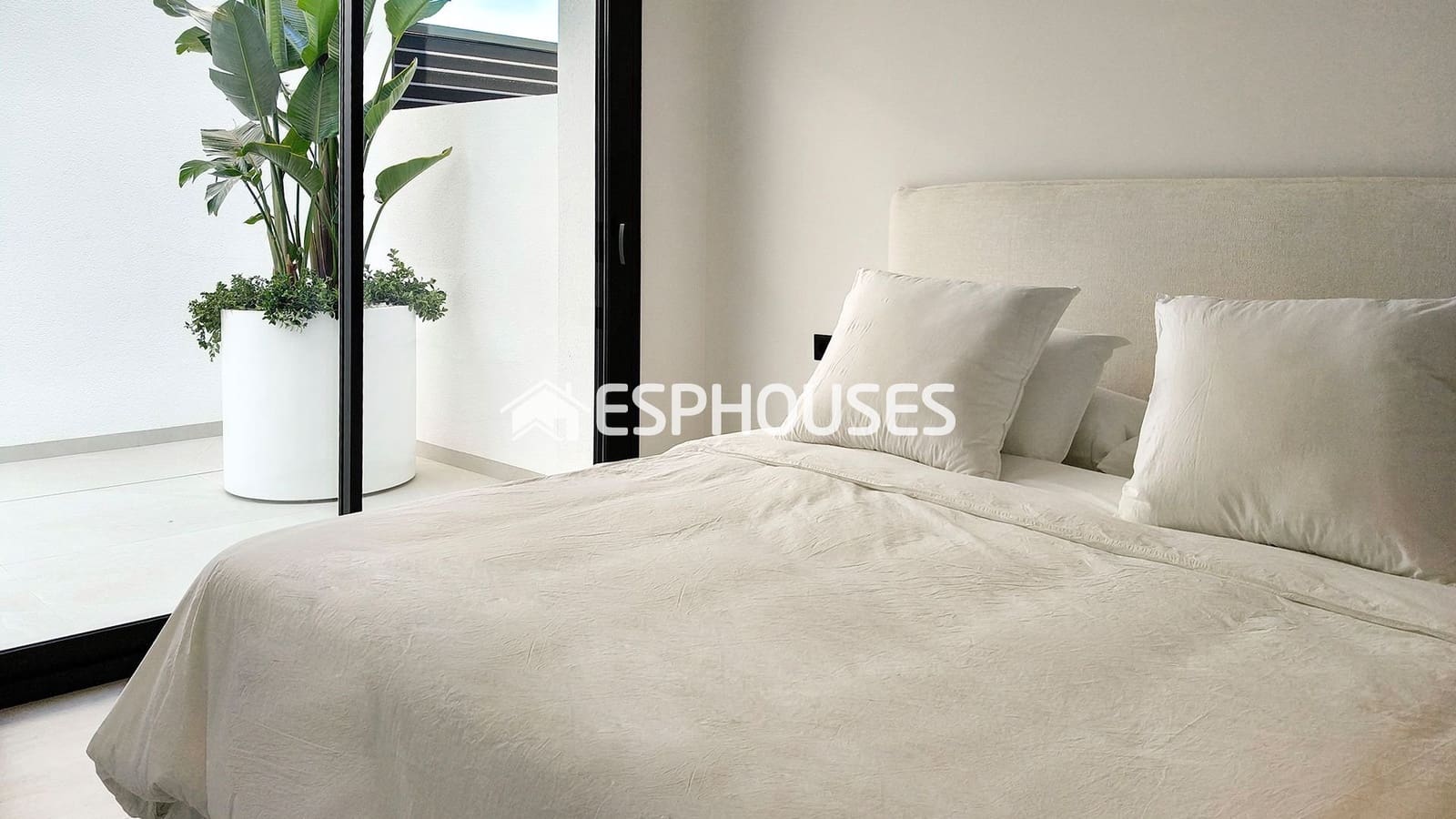 4 slaapkamer Villa te koop in Ciudad Quesada met zwembad garage - € 819.500 (Ref: 10160232)