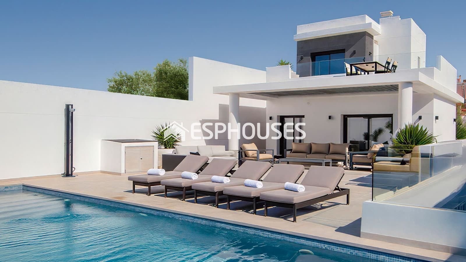 4 slaapkamer Villa te koop in Ciudad Quesada met zwembad garage - € 819.500 (Ref: 10160232)