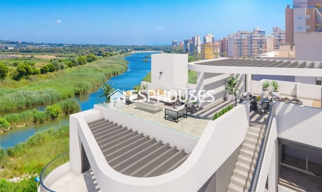 3 soveværelse Penthouse til salg i Puerto Deportivo, Guardamar del Segura med swimmingpool - € 750.000 (Ref: 10163807)