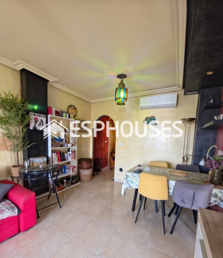 2 soveværelse Penthouse til salg i Guardamar del Segura med swimmingpool garage - € 166.400 (Ref: 10163809)