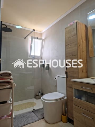 2 soveværelse Penthouse til salg i Puerto Deportivo, Guardamar del Segura med swimmingpool garage - € 166.400 (Ref: 10163809)