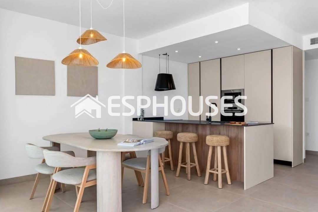 Apartamento de 3 habitaciones en Mar de Cristal en venta con piscina garaje - 428.000 € (Ref: 10172081)