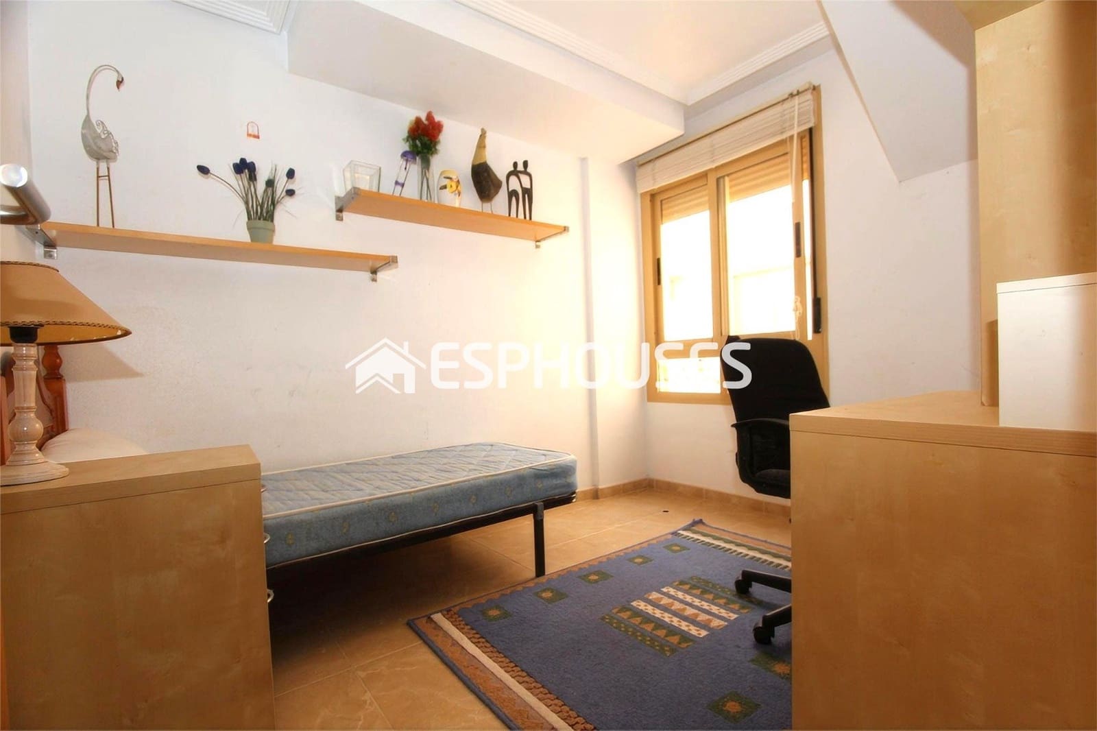 Ático de 3 habitaciones en Guardamar del Segura en venta - 230.000 € (Ref: 3498566)