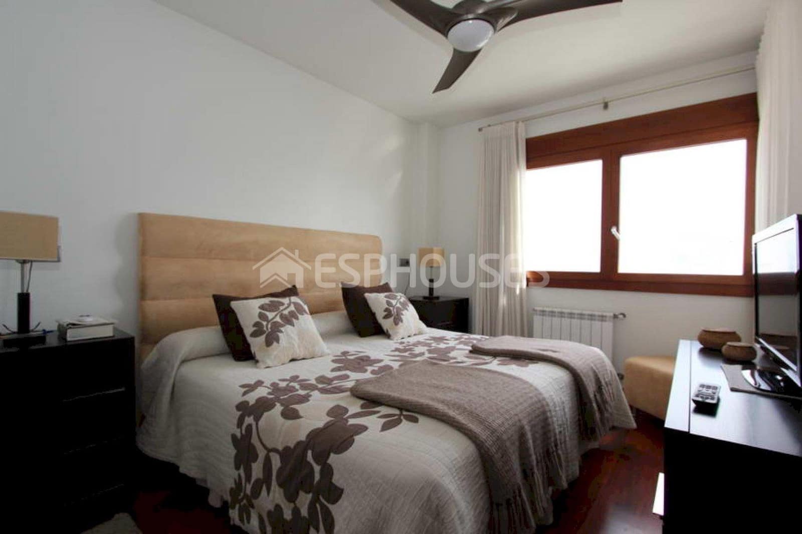 6 soveværelse Bungalow til salg i Guardamar del Segura med swimmingpool garage - € 650.000 (Ref: 3498605)