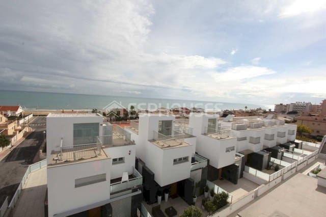 6 sovrum Bungalow till salu i Guardamar Playa, Guardamar del Segura med pool garage - 650 000 € (Ref: 3498605)