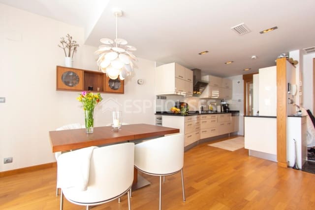 3 soveværelse Bungalow til salg i Guardamar Playa, Guardamar del Segura med swimmingpool garage - € 595.000 (Ref: 4347364)