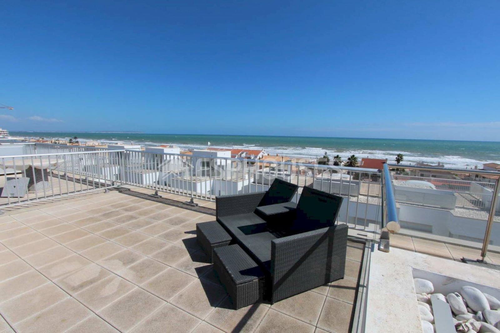 4 soveværelse Bungalow til salg i Guardamar del Segura med swimmingpool garage - € 599.000 (Ref: 4347407)