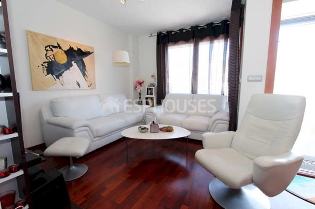 4 soveværelse Bungalow til salg i Guardamar Playa, Guardamar del Segura med swimmingpool garage - € 599.000 (Ref: 4347407)