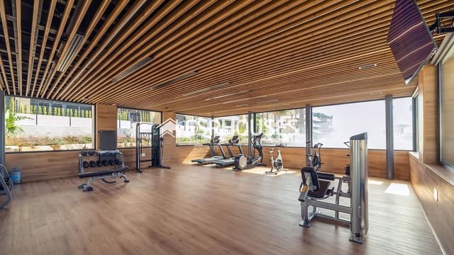 3 slaapkamer Appartement te koop in Playa Flamenca, Orihuela met zwembad - € 471.000 (Ref: 5050160)