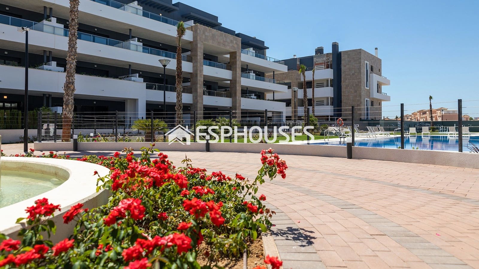 3 bedroom Apartment for sale in Playa Flamenca with pool - € 522,000 (Ref: 5050160)