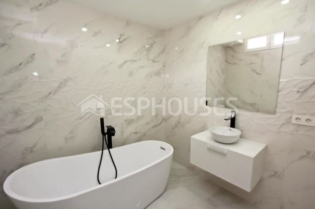 4 chambre Villa/Maison à vendre à Coloma  , La Nucia avec piscine garage - 620 000 € (Ref: 5580528)