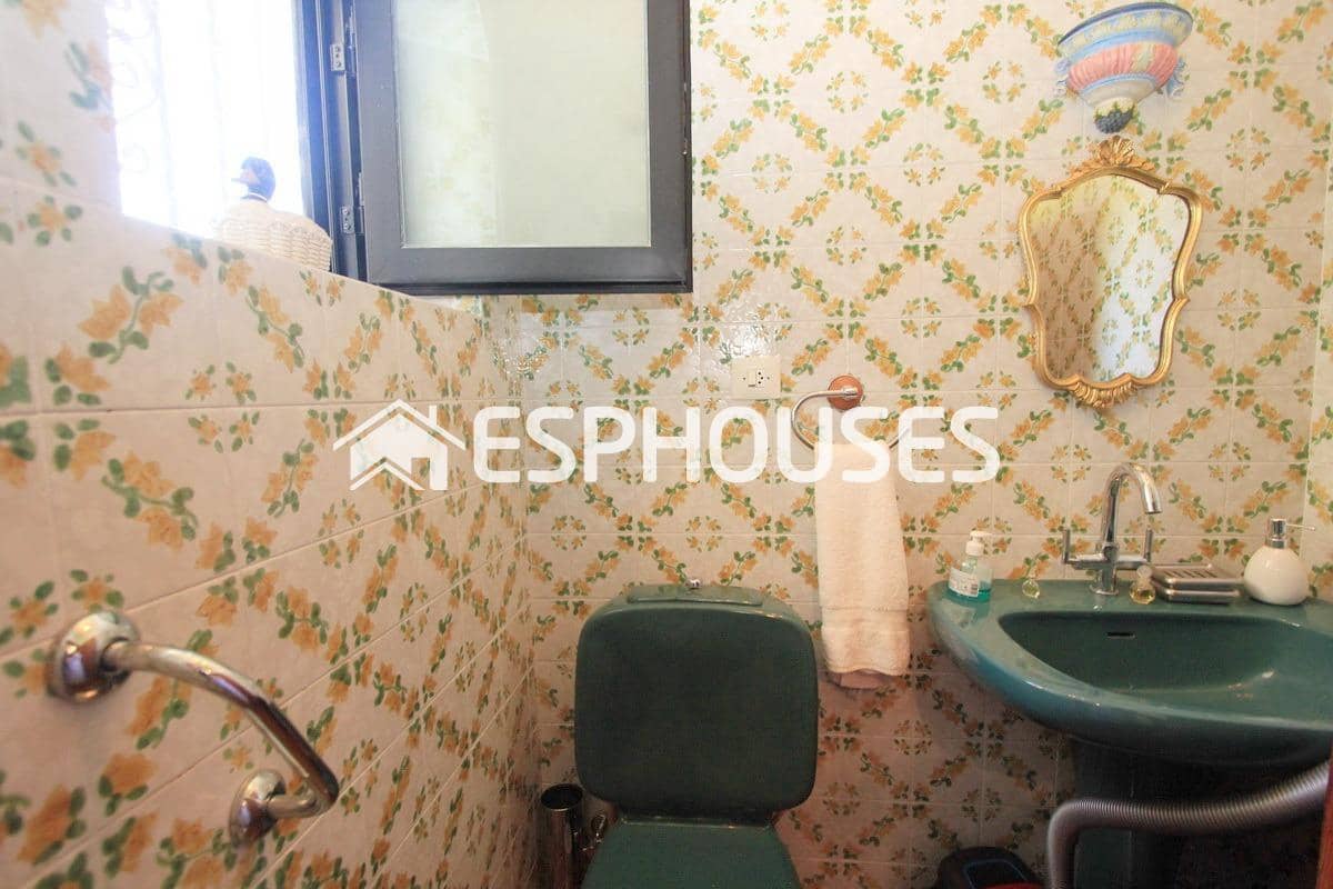 5 sypialnia Willa na sprzedaż w Guadalest z garażem - 525 000 € (Ref: 6210041)