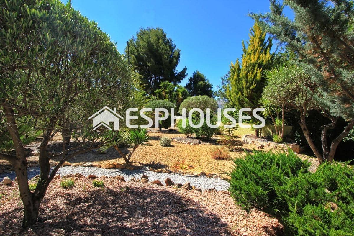 5 sypialnia Willa na sprzedaż w Guadalest z garażem - 525 000 € (Ref: 6210041)