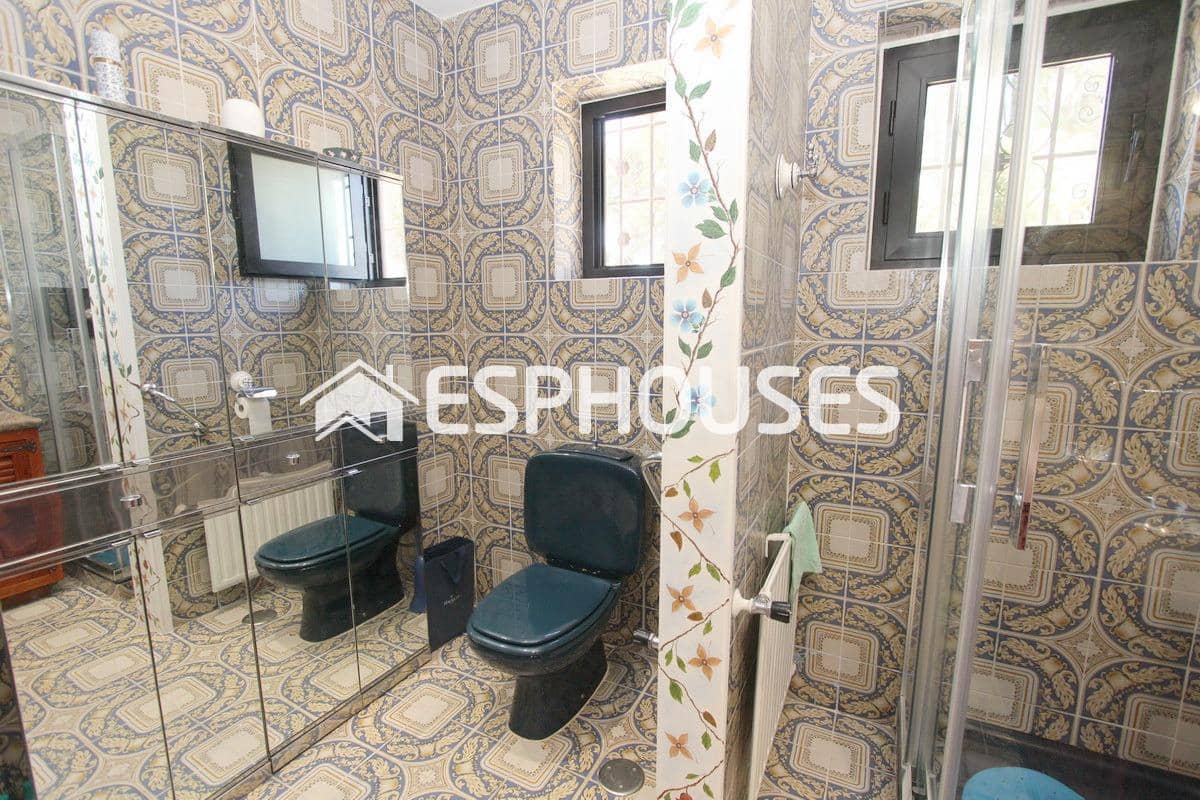 5 sypialnia Willa na sprzedaż w Guadalest z garażem - 525 000 € (Ref: 6210041)