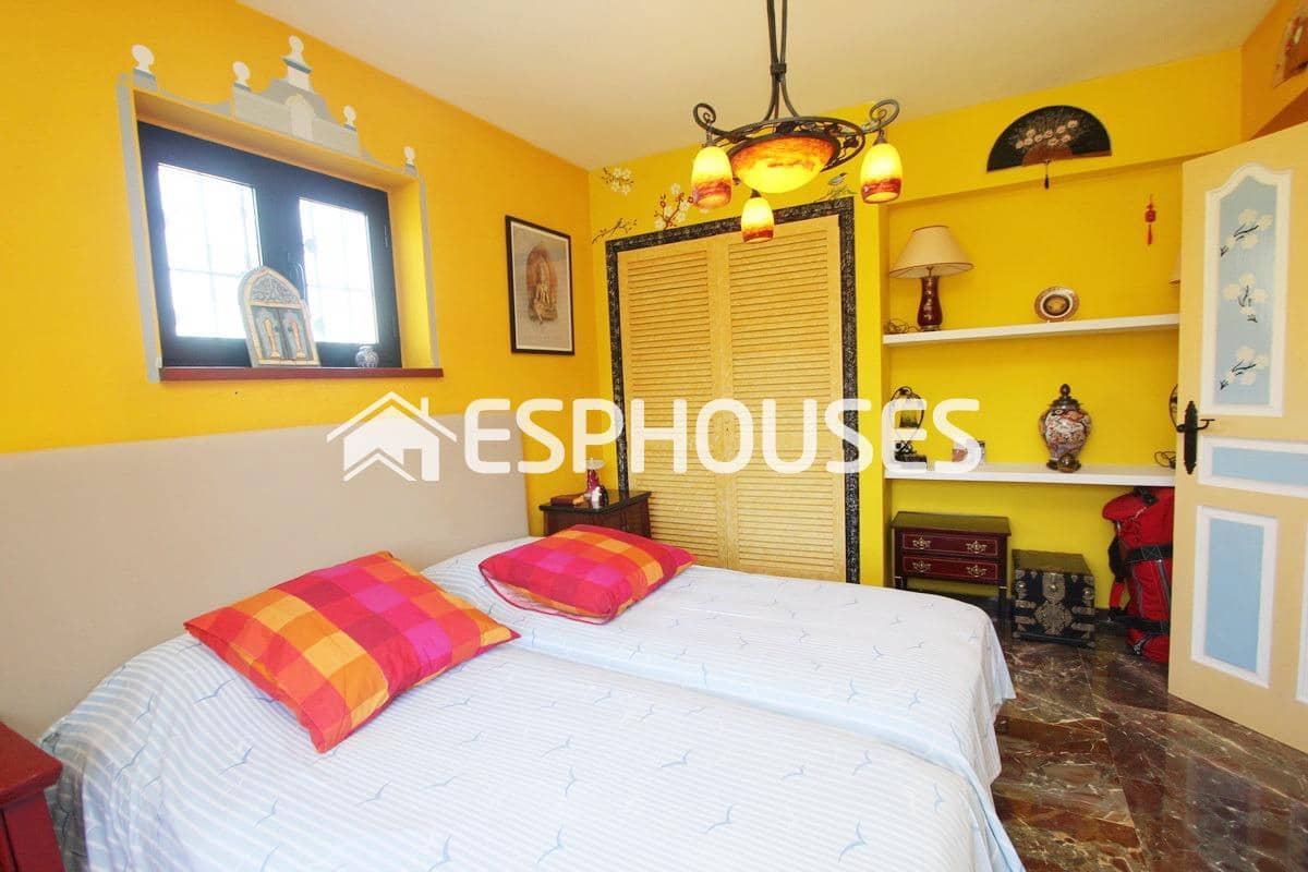 5 sypialnia Willa na sprzedaż w Guadalest z garażem - 525 000 € (Ref: 6210041)