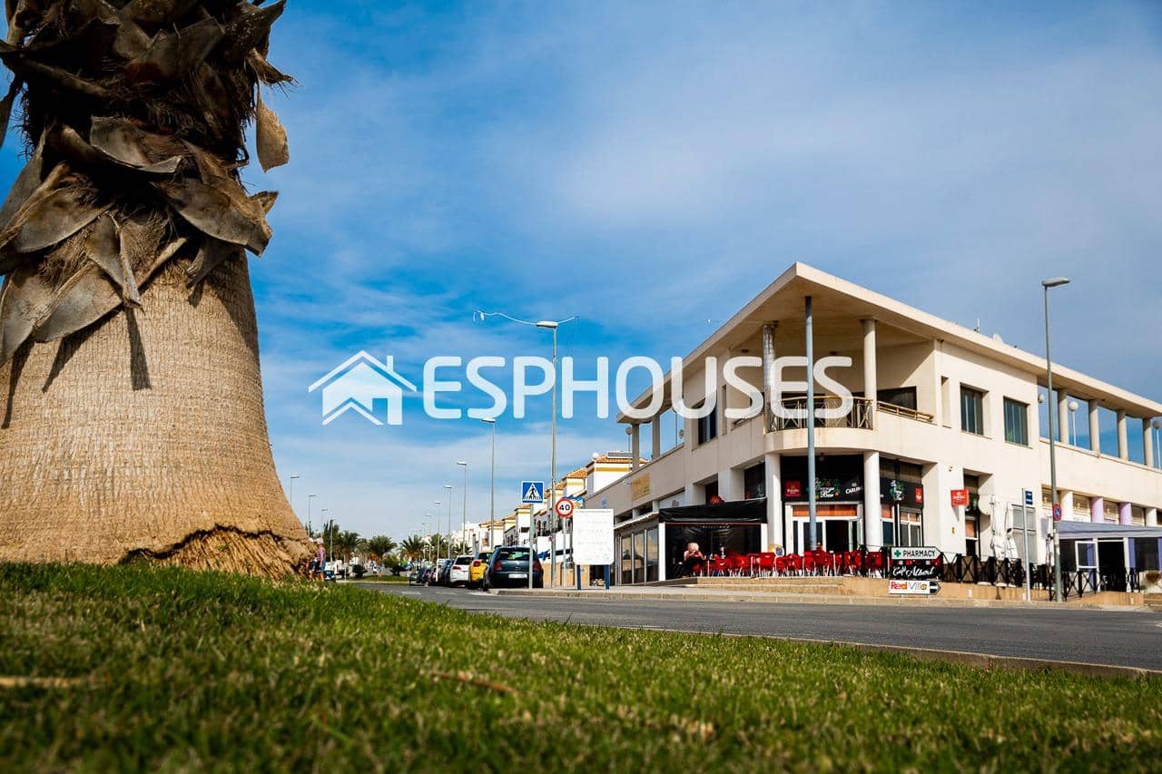 4 camera da letto Villa in vendita in Vistabella con piscina garage - 429.000 € (Rif: 6598600)