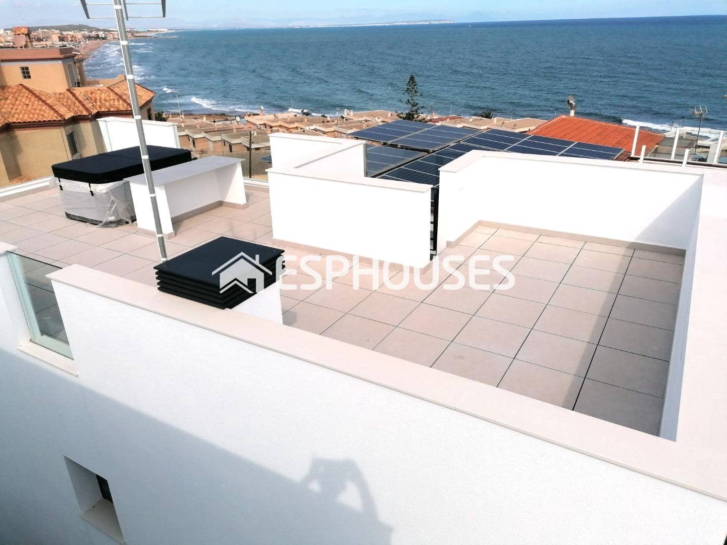 3 soverom Villa til salgs i La Mata med svømmebasseng garasje - € 660 000 (Ref: 6600597)