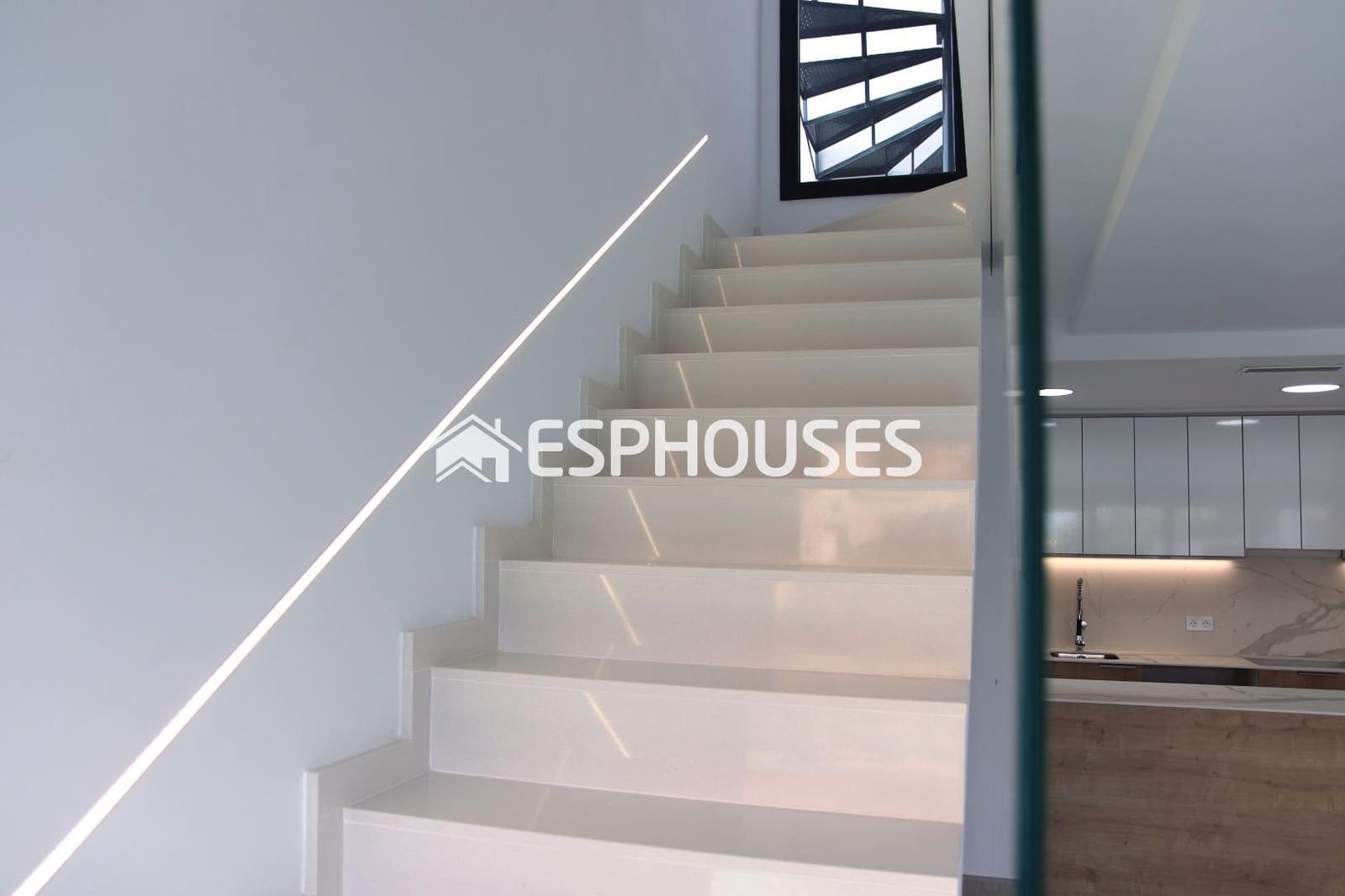 3 soverom Villa til salgs i La Mata med svømmebasseng garasje - € 660 000 (Ref: 6600597)