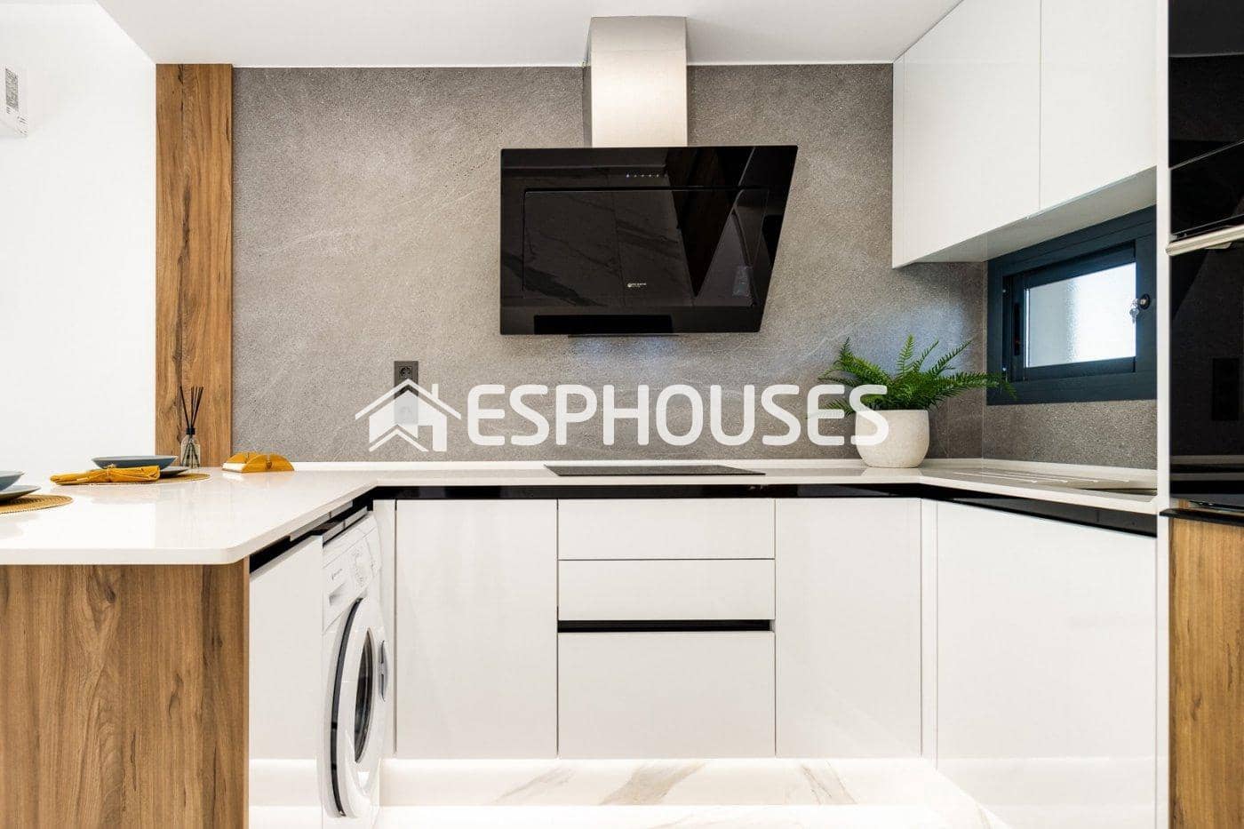 2 chambre Appartement à vendre à Guardamar del Segura avec piscine garage - 218 000 € (Ref: 6746888)