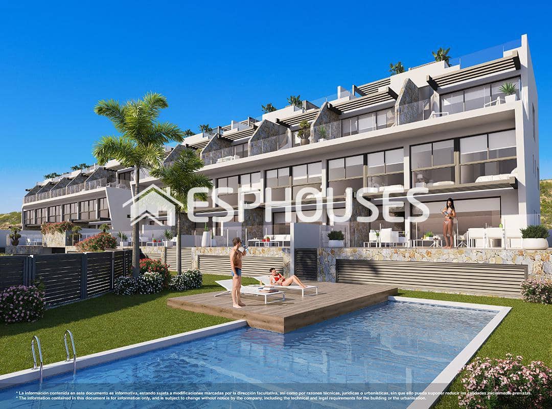 3 soveværelse Bungalow til salg i Guardamar del Segura med swimmingpool garage - € 396.000 (Ref: 6767416)