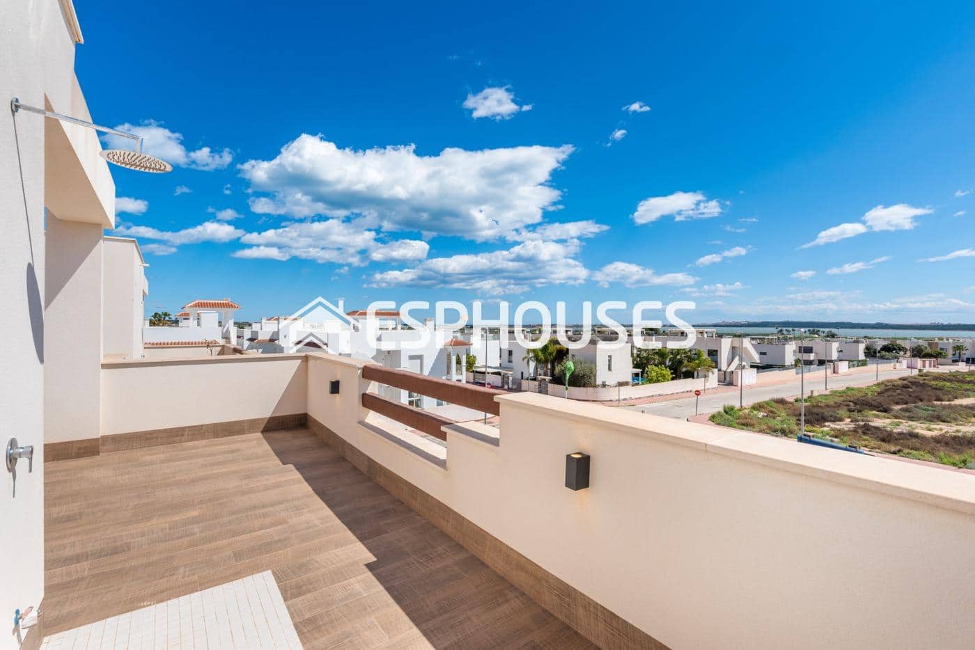 3 bedroom Villa for sale in Los Montesinos with pool garage - € 439,999 (Ref: 6880861)