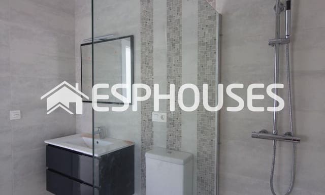 3 sovrum Villa till salu i Aspe med pool garage - 360 000 € (Ref: 6940650)