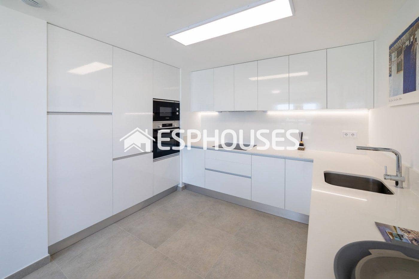 3 soveværelse Lejlighed til salg i Santa Pola med swimmingpool garage - € 395.000 (Ref: 6951047)