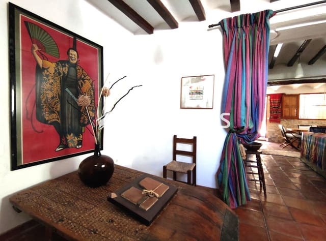 5 bedroom Villa for sale in Beniardá - € 237,000 (Ref: 6984498)