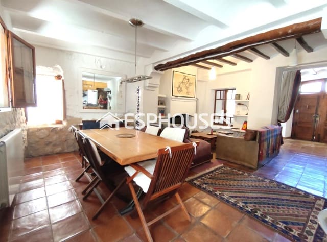 5 bedroom Villa for sale in Beniardá - € 237,000 (Ref: 6984498)